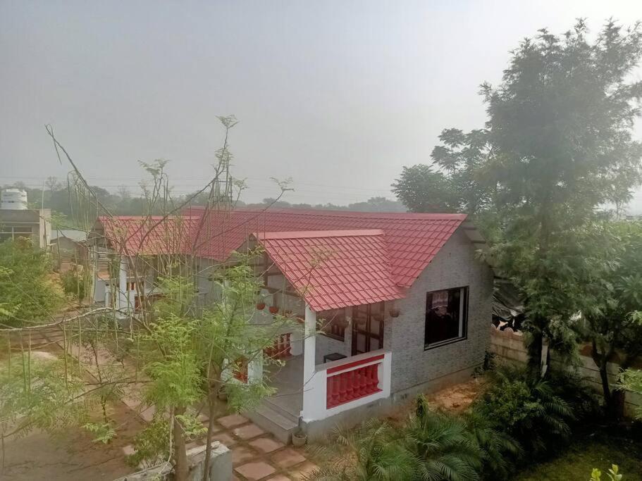 구르가온 Achal Farm जंगल में मंगल 빌라 외부 사진